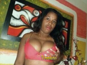 1hooters