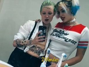 2blondes