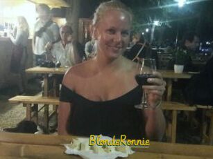 BlondeRonnie