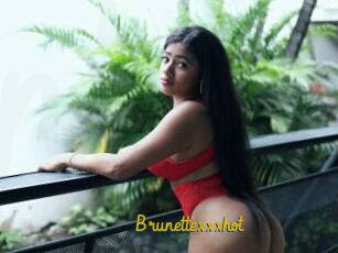 Brunettexxxhot