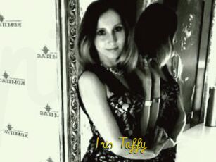Iris_Taffy
