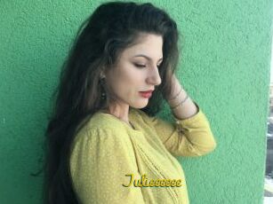 Julieeeeee
