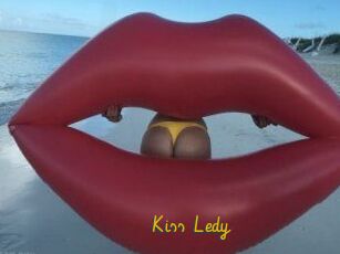 Kiss_Ledy
