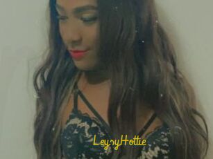 LeysyHottie