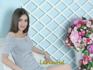 LiliAnneHot