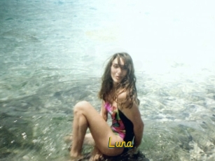Luna_Taylor