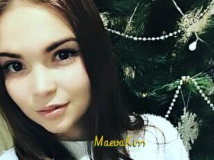 MaevaKiss