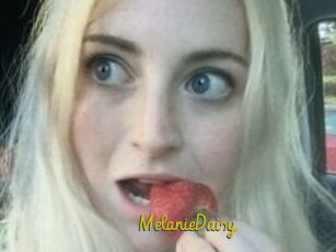 Melanie_Daisy
