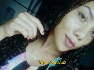 Mia_Sanchez