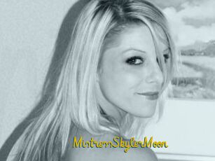 MistressSkylerMoon