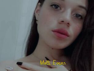 Molli_Evans