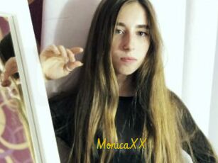 MonicaXX