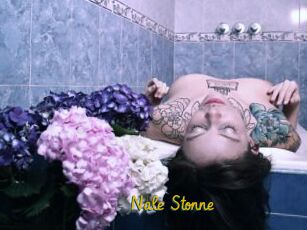 Nale_Stonne