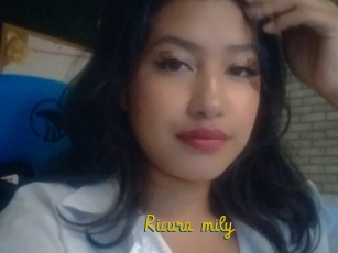 Ricura_mily