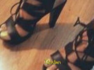 Titsntoes