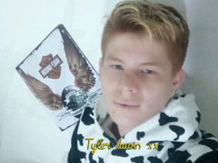 Tyler_davis_xx